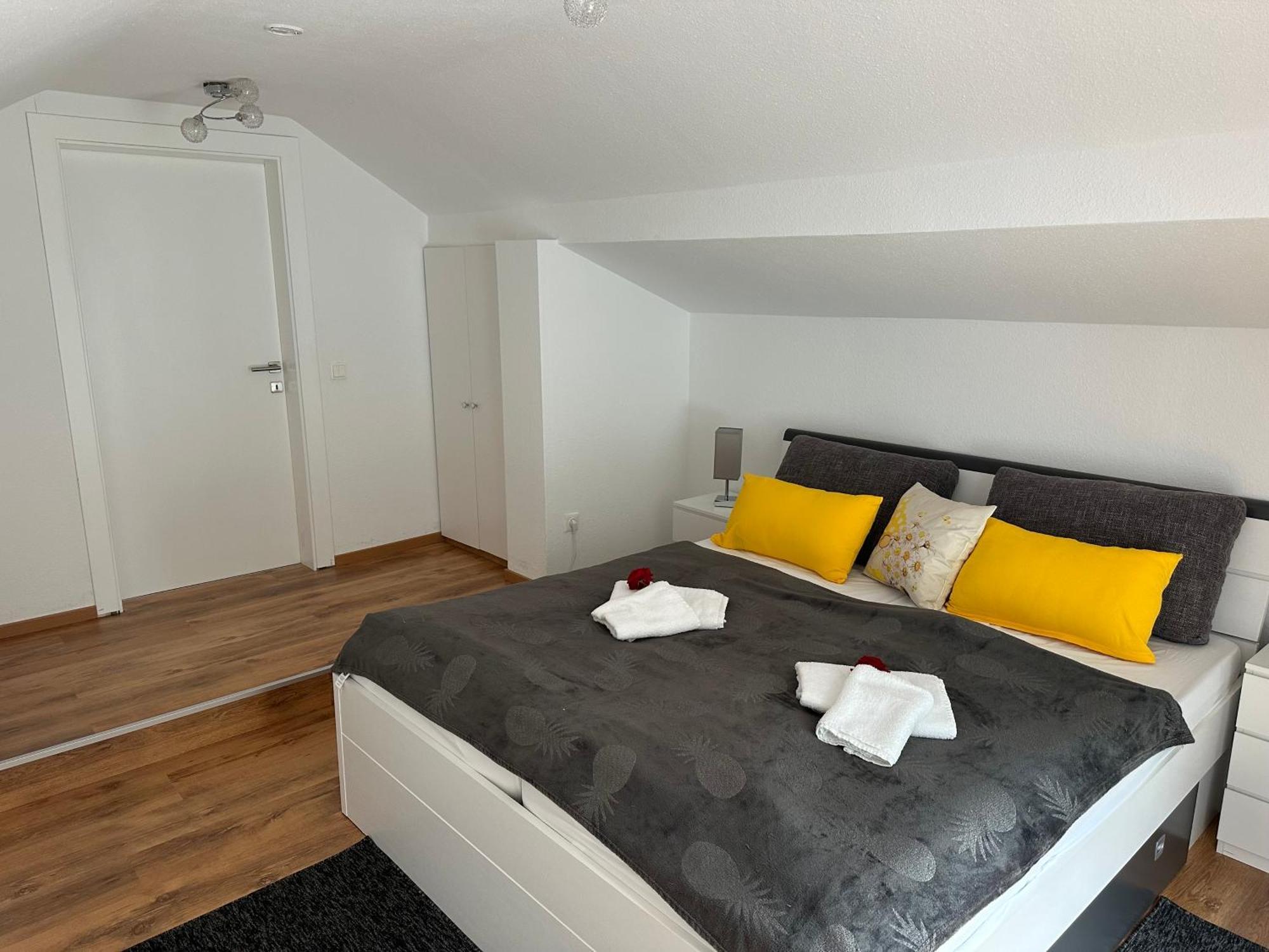 Ferienwohnung Waldblick, Faaker See Oberaichwald  Exteriör bild